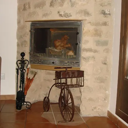 Casa Valles * Adahuesca